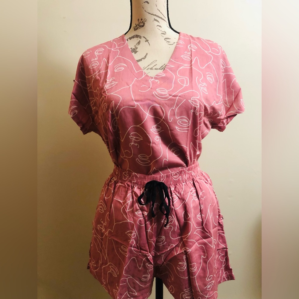 Premium Challis Terno Shorts.. Fit to S-Large Brande new without tag..